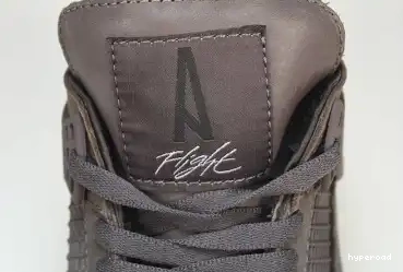 Hyperoad Air Ma Maniere Jordan x 4 A 0703